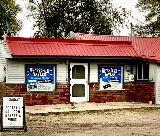 White's Beach Tavern